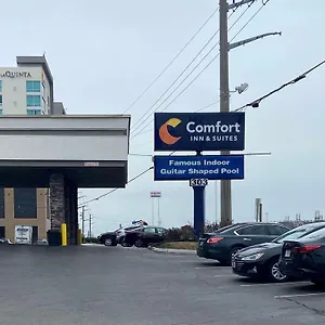 Hotel Comfort & Downtown - Stadium, Nashville